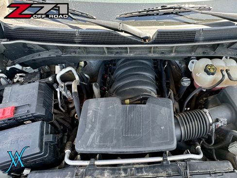 Used 2019 Chevrolet Silverado 1500 LT w/ All-Star Edition AWD/4WD image 40