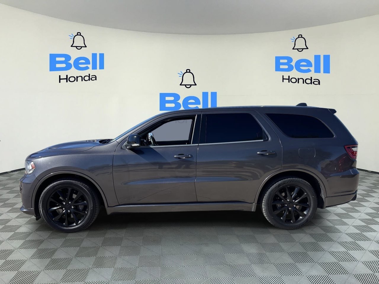 Used 2018 Dodge Durango R/T w/ Trailer Tow Group IV RWD image 2