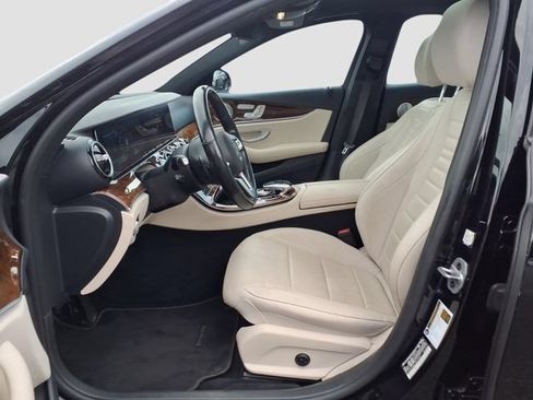 Used 2020 Mercedes-Benz E 450 4MATIC Sedan image 11