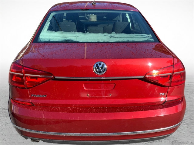 Used 2016 Volkswagen Passat 1.8T S FWD image 3