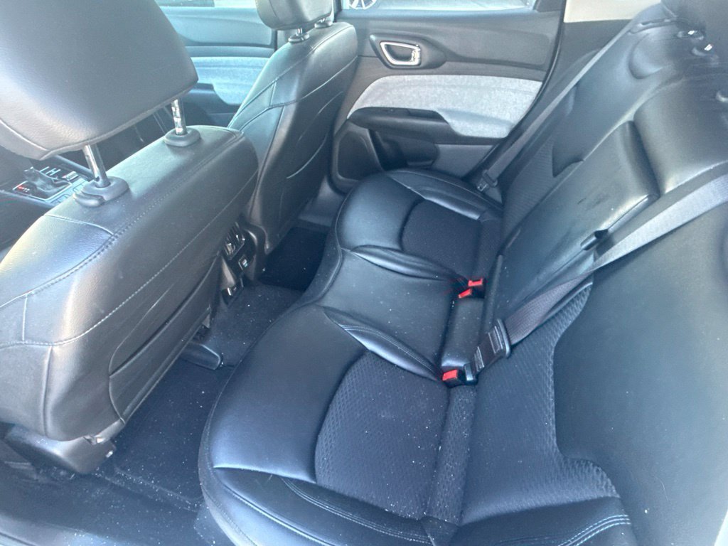 Used 2022 Jeep Compass Latitude AWD/4WD image 22