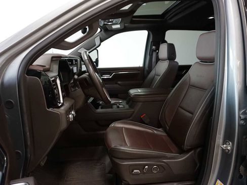 Certified 2024 GMC Sierra 3500 Denali w/ Denali Reserve Package image 2