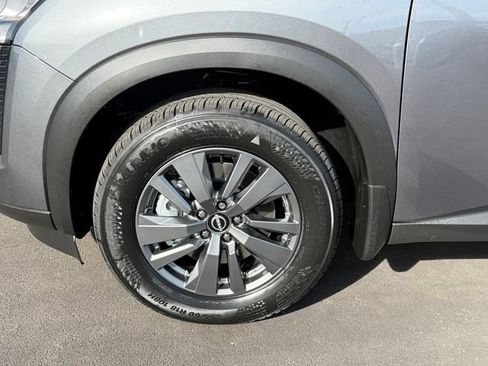 New 2026 Nissan Pathfinder SV image 28