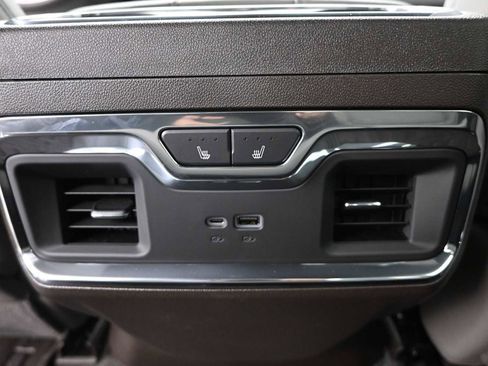 New 2026 GMC Sierra 1500 SLT w/ SLT Premium Plus Package image 22