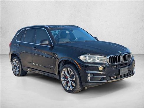 Used 2018 BMW X5 sDrive35i w/ Driving Assistance Package image 3
