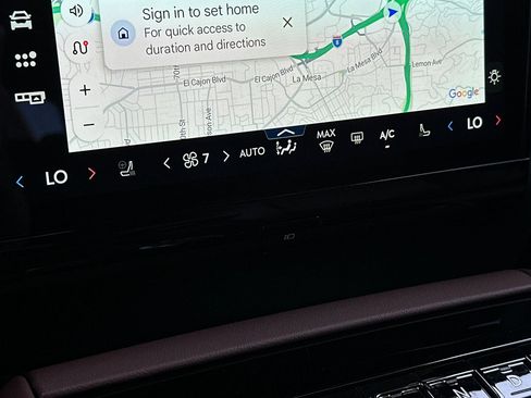 New 2026 Lincoln Navigator Reserve AWD/4WD image 21