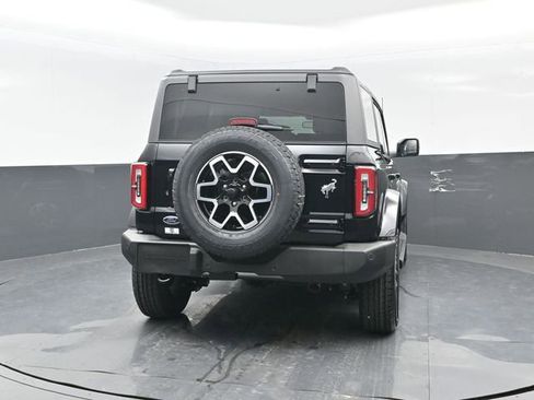 New 2025 Ford Bronco Outer Banks image 16