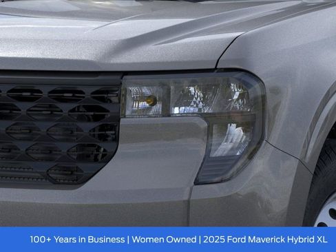 New 2025 Ford Maverick XL w/ Equipment Group 101A image 21