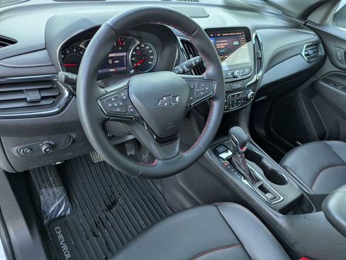 Used 2024 Chevrolet Equinox RS w/ RS Leather Package image 2