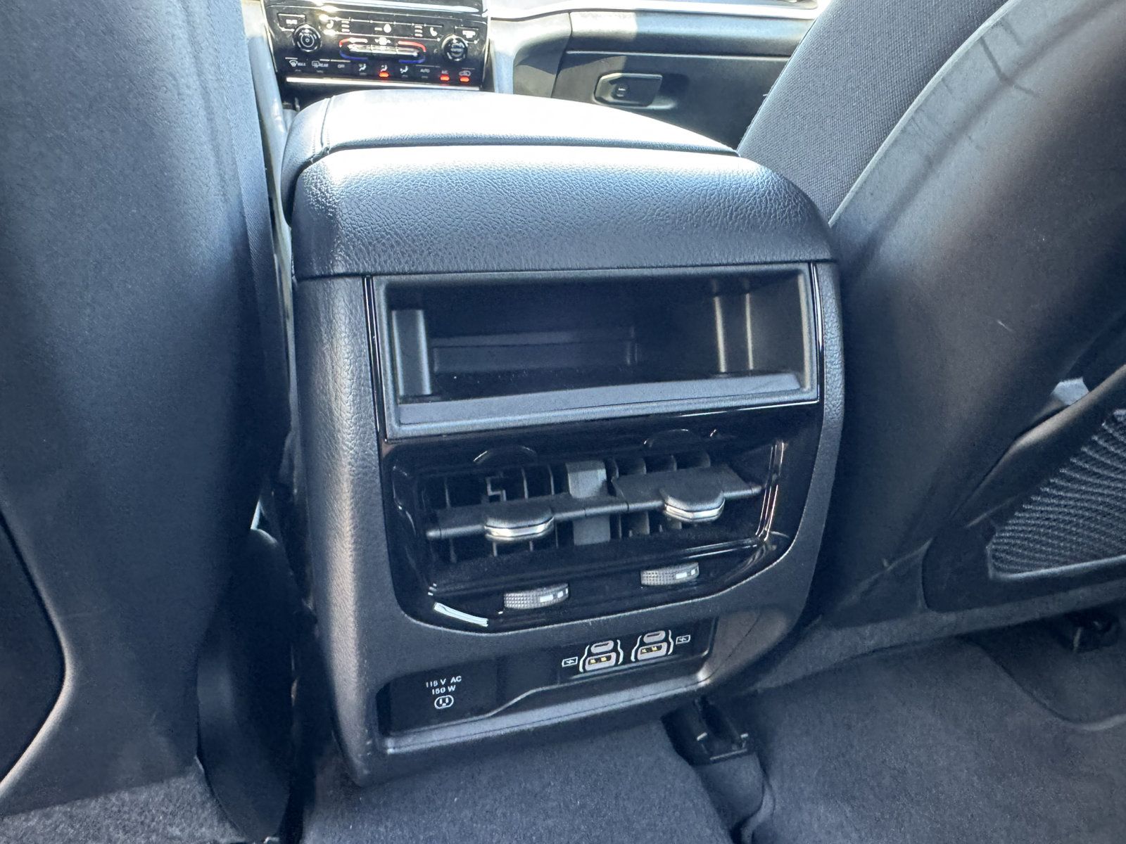 Used 2025 Jeep Grand Cherokee Laredo X w/ Luxury Tech Group I RWD image 25