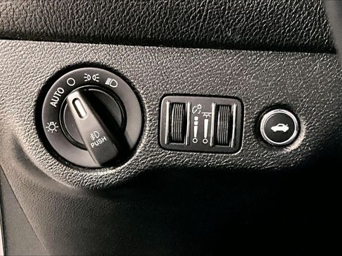 Used 2018 Dodge Challenger SXT Plus image 24