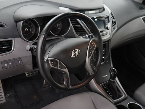 Used 2014 Hyundai Elantra Sport FWD image 18