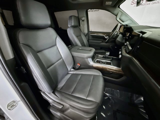 Used 2022 GMC Sierra 1500 Elevation w/ Elevation Premium Package AWD/4WD image 29