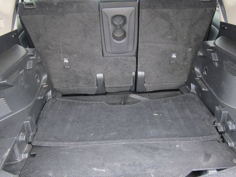 Used 2019 Nissan Rogue SV AWD/4WD image 14