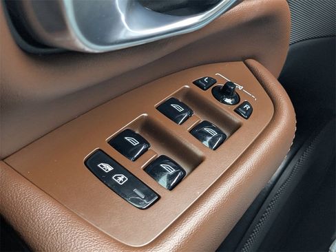 Certified 2022 Volvo XC90 T6 Inscription image 34