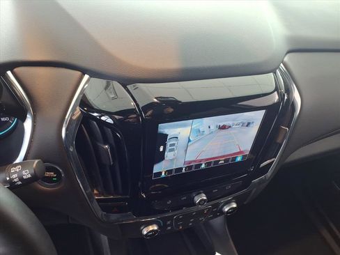 Certified 2023 Chevrolet Traverse RS w/ LPO, Floor Liner Package image 11