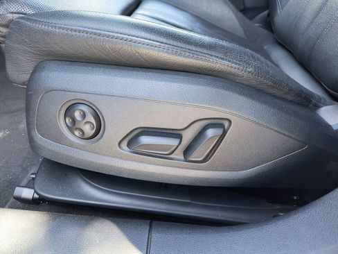 Used 2018 Audi A4 2.0T Ultra Premium Plus w/ Premium Plus Package image 22