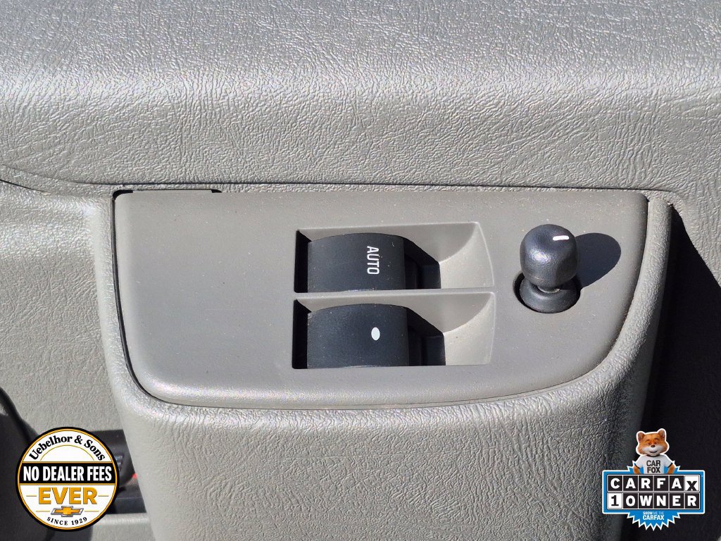 Certified 2025 GMC Savana 2500 w/ Driver Convenience Package RWD image 15