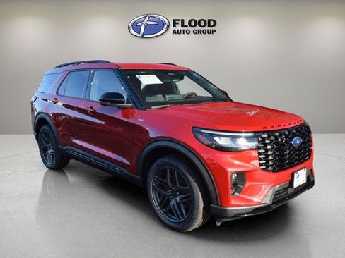 New 2026 Ford Explorer ST-Line w/ ST-Line Street Pack image 1