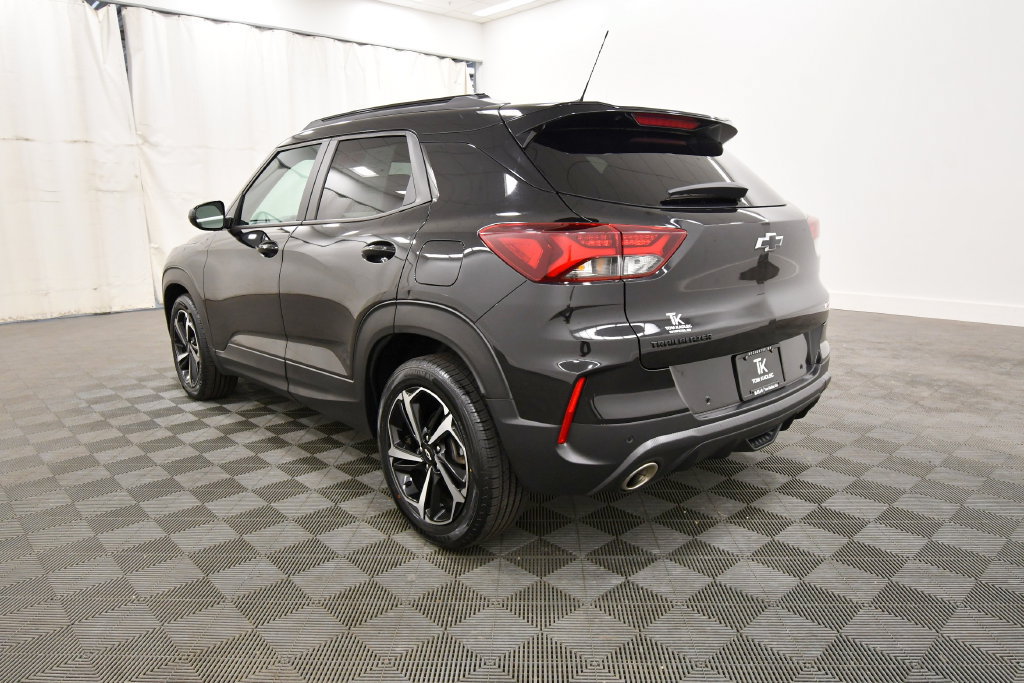 Used 2021 Chevrolet TrailBlazer RS w/ Convenience Package FWD image 5