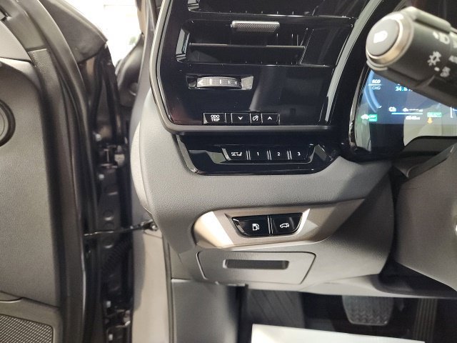 Used 2026 Lexus RX 450h AWD w/ Convenience Package image 19