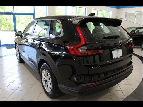 Certified 2024 Honda CR-V LX image 7