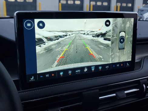 New 2026 Lincoln Corsair Premiere image 21