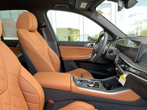New 2026 BMW X5 xDrive50e w/ M Sport Package AWD/4WD image 30