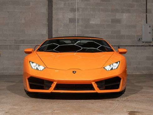 Used 2019 Lamborghini Huracan LP 580-2 image 30