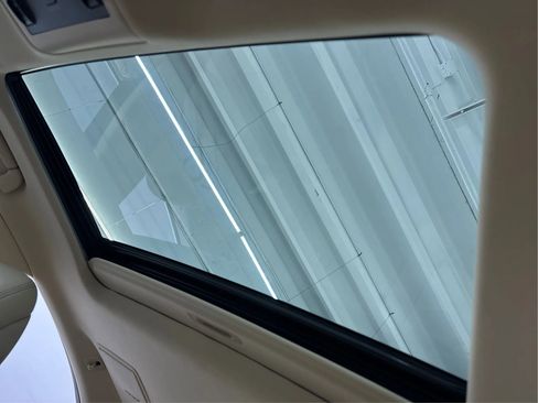 Used 2017 Lexus LS 460 F Sport image 25