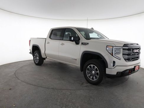 Used 2026 GMC Sierra 1500 AT4 image 2