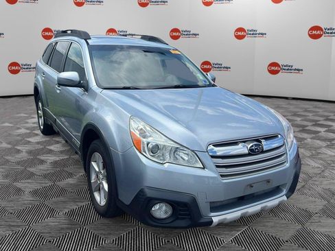 Used 2013 Subaru Outback 2.5i Limited AWD/4WD image 5