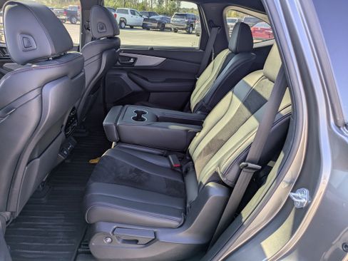 Used 2024 Acura MDX A-Spec image 14