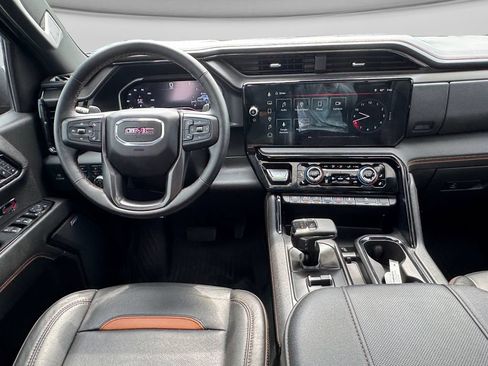 Used 2023 GMC Sierra 1500 AT4 w/ AT4 Premium Package AWD/4WD image 23
