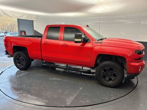 Used 2017 Chevrolet Silverado 1500 LT w/ All Star Edition image 5