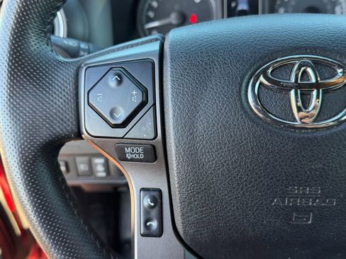 Used 2023 Toyota Tacoma TRD Off-Road image 18