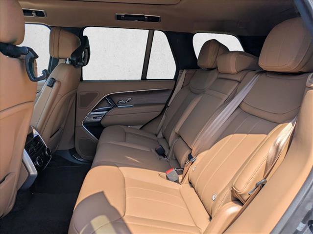 New 2026 Land Rover Range Rover SE AWD/4WD image 16