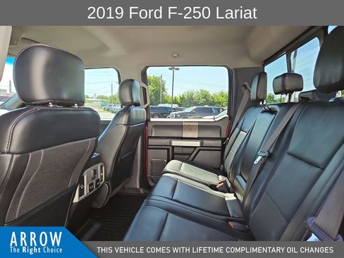 Used 2019 Ford F250 Lariat w/ Chrome Package AWD/4WD image 19
