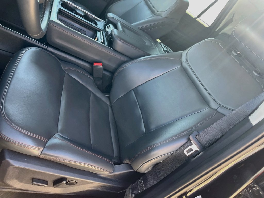 Used 2025 Ford Expedition Max Active AWD/4WD image 20