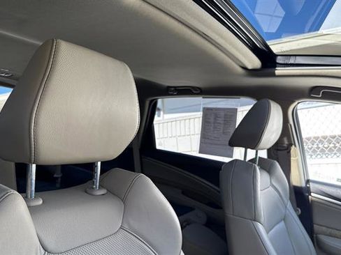 Used 2020 Acura MDX SH-AWD w/Tech image 16