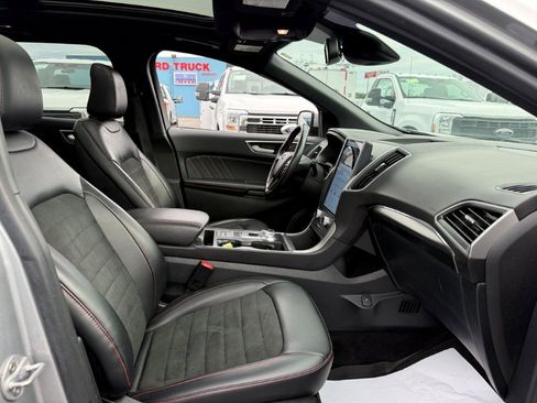 Used 2023 Ford Edge ST-Line AWD/4WD image 24