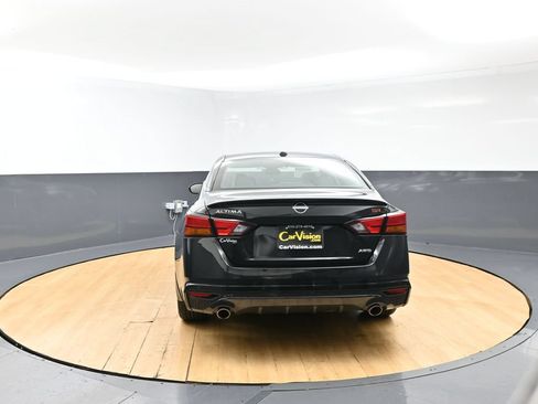 Used 2023 Nissan Altima 2.5 SR AWD/4WD image 9