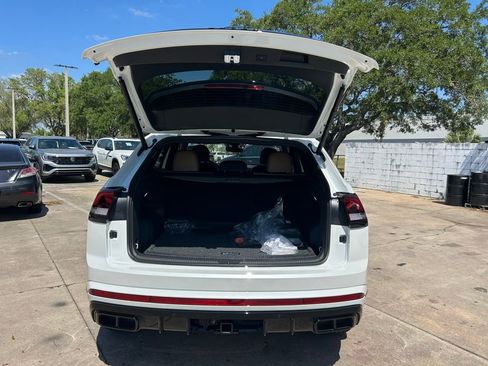 New 2026 Volkswagen Atlas Cross Sport SEL R-Line AWD/4WD image 61