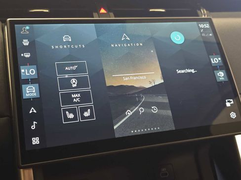 Certified 2025 Land Rover Discovery Sport S image 30