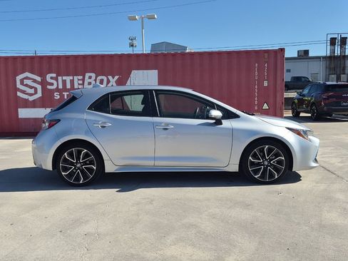 Used 2021 Toyota Corolla XSE FWD image 7