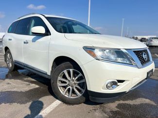 Used 2015 Nissan Pathfinder SL w/ SL Premium Package video 1