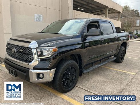 Used 2021 Toyota Tundra SR5 w/ SR5 Upgrade Package image 2