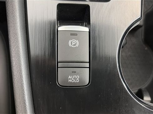 Certified 2023 Nissan Rogue SV w/ SV Premium B Package AWD/4WD image 26
