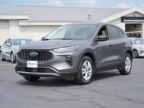 Used 2023 Ford Escape AWD image 7