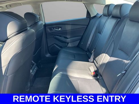 Used 2025 Honda Accord Touring image 10